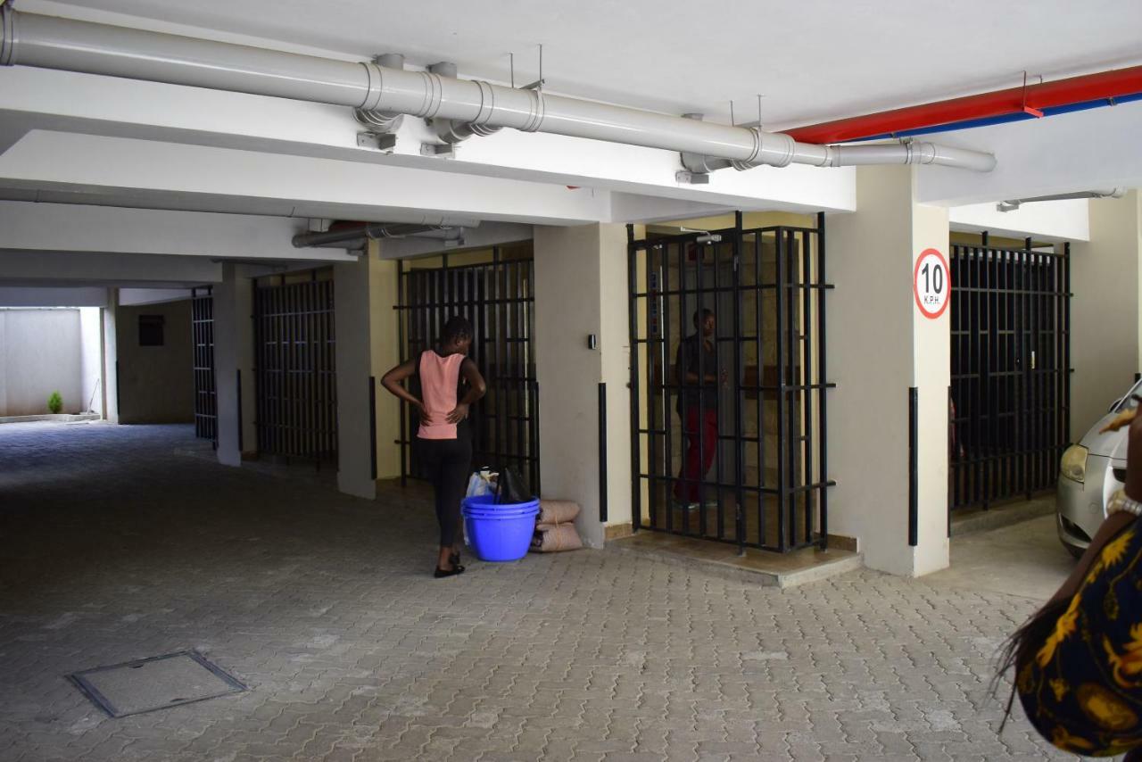 West Suites Nairobi Exteriör bild