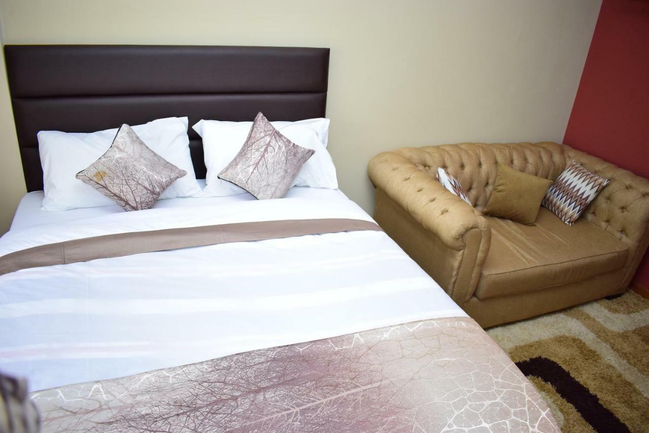 West Suites Nairobi Exteriör bild