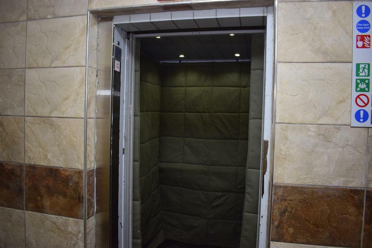 West Suites Nairobi Exteriör bild